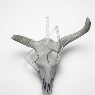 Decorative wall sculpture designed as cow skull with long horns 80 x 73 cm