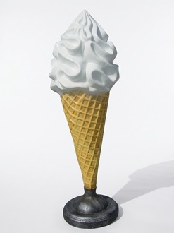 Decorative garden sculpture designed as standing ice-cream 145x45cm B349