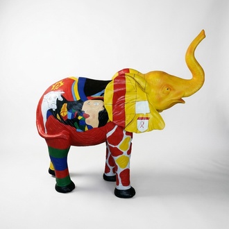 Decorative garden sculpture designed as colorful elephant figure 160x160cm sizes