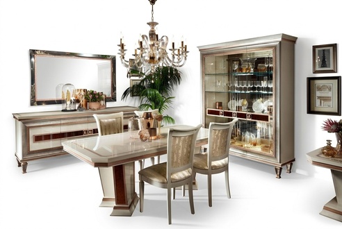 Dining table 4x chairs showcase chest of drawers 8 pieces. Dining room set group table new