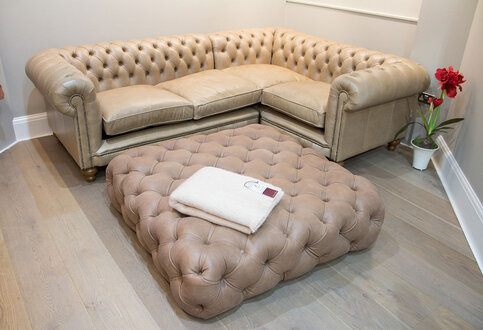 Chesterfield Corner Sofa XXL Couch L-Shape Beige Faux Leather Living Room Furniture New