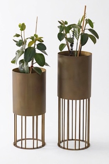 Elegant metal flower stand for stylish plant decoration flower pot.