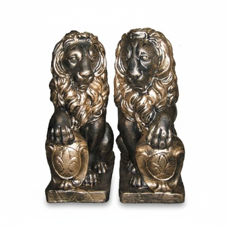Decorative sculpture designed as a gloss golden lion guardian 60cm N21