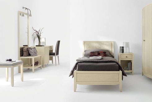 Luxury Complete Bedroom Set Beige Desk Bed Bedside Table New