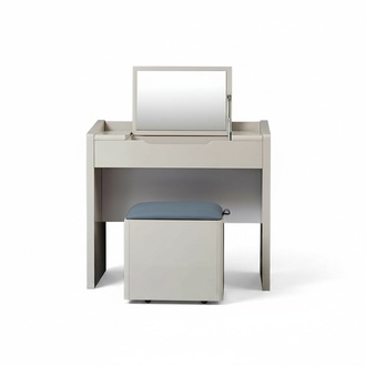Designer set of dressing table & stool made of real wooden in modern style