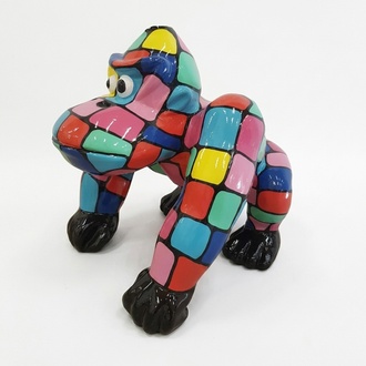 Decorative sculpture designed as a gloss standing cartoon gorilla in colorful mosaic patterns 70x80cm