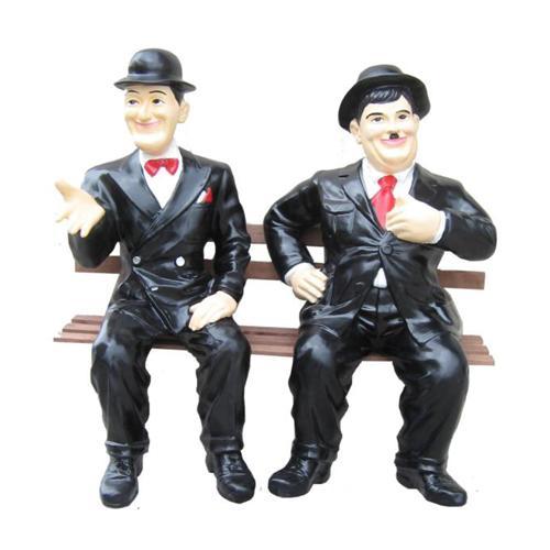 Decorative sculpture designed as flip & flap sitting on a bench 60cm P90