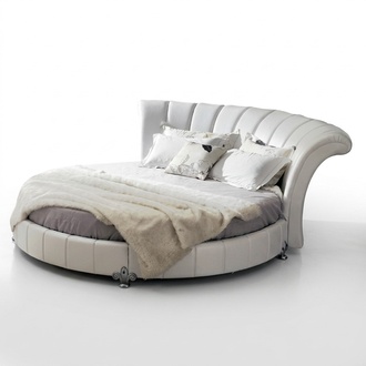 Modern style massive round marriage double bed leather upholstered made of real wooden frame