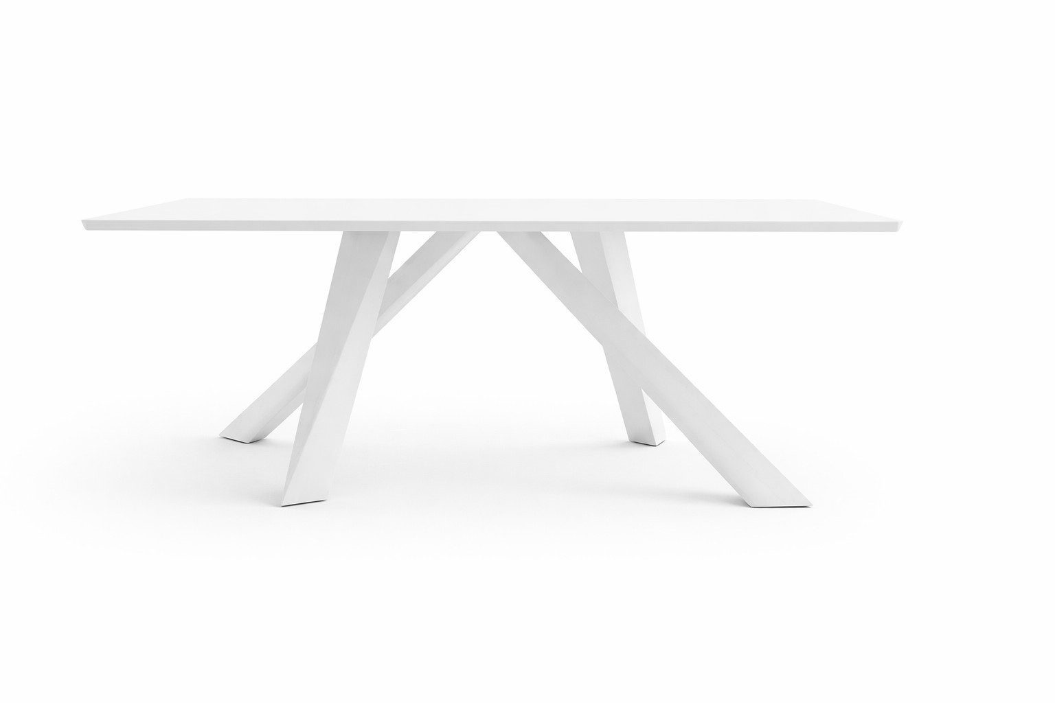 Modern wooden dining table in a large size, immediately SOFORT