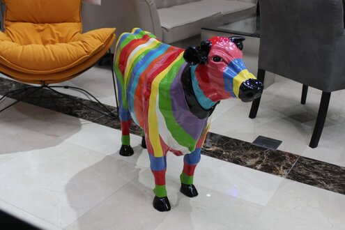 Sculpture Decoration Statue Cow Decoration Statue Sculpture Abstract Design Figure On Stock